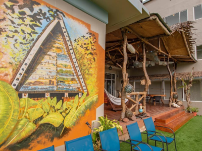 Diving_Express_Palau_Dive_Tour_Image_Palau_Central_Hotel_2