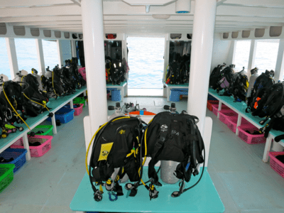 Diving_Express_Maldives_Dive_Tour_Image_Liveaboard_Horizon3_9