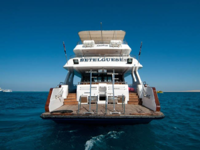 Diving_Express_Red_Sea_Dive_Tour_Image_Liveaboard_Betel_Gueser_9