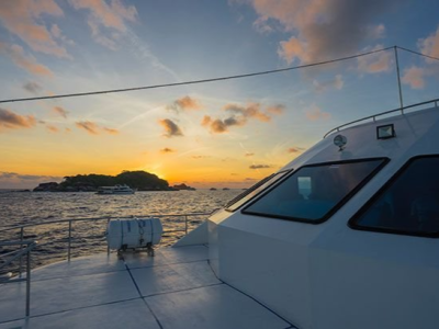 Diving_Express_Thailand_Similan_Liveaboard_Dive_Tour_Image_MV_Sawasdee_Fasai_07