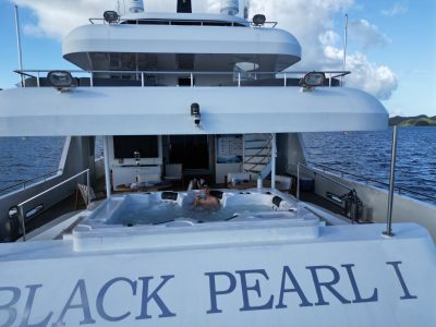 Diving_Express_Palau_Livraboard_Dive_Tour_Image_BlackPearl_02