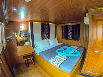 DE_Indonesia_Divetour_SeaSafari_2